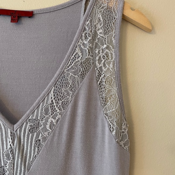 BKE Tank Size Medium in Excellent Condition - Picture 2 of 5